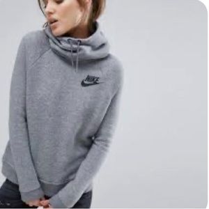 Nike Pullover Sweatshirt